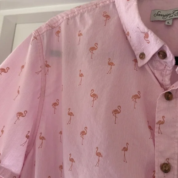 Pink Flamingo men’s size Large button front T-shirt. Size Large Soverign code - Picture 4 of 8